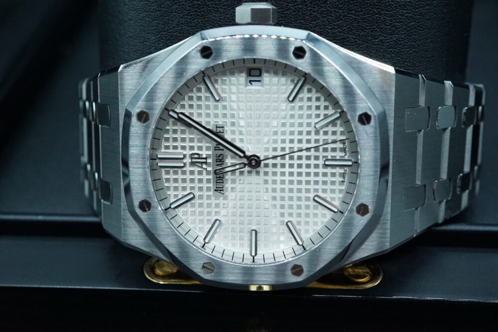 Audemars Piguet 15500 - Image 8