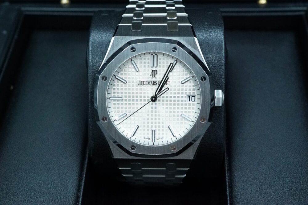 Audemars Piguet 15500 - Image 4