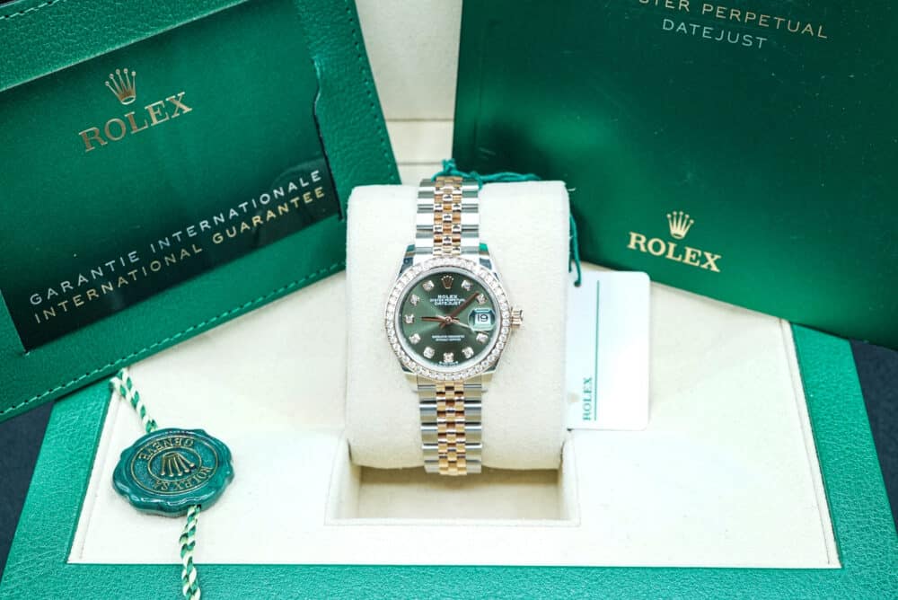 Rolex 279381RBR Green Diamond DATEJUST  28mm 2021 - Image 11